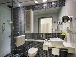 Grand Mercure Vadodara Surya Palace Hotel