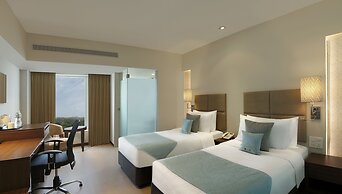 Grand Mercure Vadodara Surya Palace Hotel