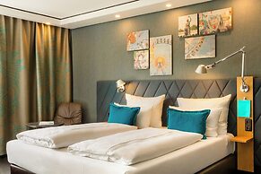 MOTEL ONE MÜNCHEN-WESTEND