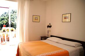 Don Pedro Hotel