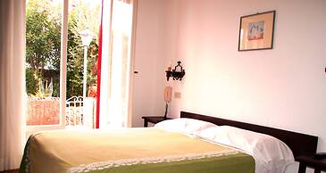 Don Pedro Hotel