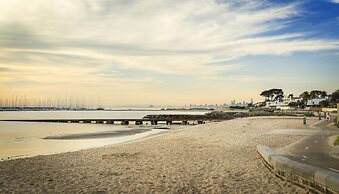 Quest Brighton on the Bay