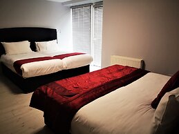 Bella Vista Hotel & Self Catering Suites