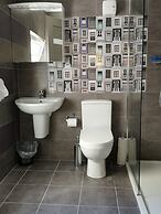 Bella Vista Hotel & Self Catering Suites