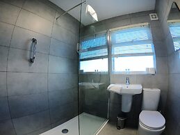 Bella Vista Hotel & Self Catering Suites