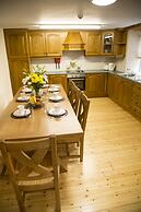 Bella Vista Hotel & Self Catering Suites