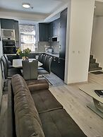 Bella Vista Hotel & Self Catering Suites