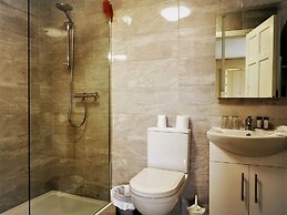 Bella Vista Hotel & Self Catering Suites