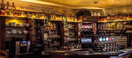 Bella Vista Hotel & Self Catering Suites