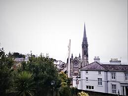 Bella Vista Hotel & Self Catering Suites