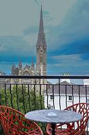 Bella Vista Hotel & Self Catering Suites