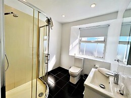 Bella Vista Hotel & Self Catering Suites