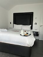 Bella Vista Hotel & Self Catering Suites