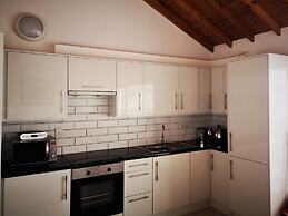 Bella Vista Hotel & Self Catering Suites