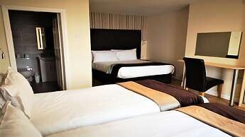 Bella Vista Hotel & Self Catering Suites