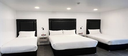 Bella Vista Hotel & Self Catering Suites