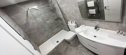 Bella Vista Hotel & Self Catering Suites