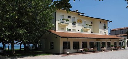 Hotel Lugana Parco Al Lago