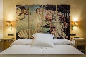 Hotel  YIT La Casona del Arco