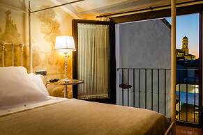 Hotel  YIT La Casona del Arco