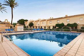 Ramada Hotel & Suites by Wyndham Costa del Sol