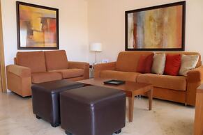 Ramada Hotel & Suites by Wyndham Costa del Sol