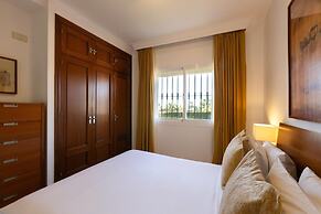 Ramada Hotel & Suites by Wyndham Costa del Sol