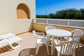 Ramada Hotel & Suites by Wyndham Costa del Sol