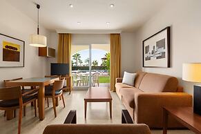 Ramada Hotel & Suites by Wyndham Costa del Sol
