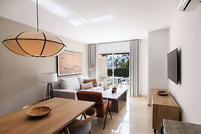Ramada Hotel & Suites by Wyndham Costa del Sol