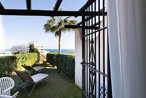 Ramada Hotel & Suites by Wyndham Costa del Sol