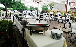 Echo Residence All Suite Hotel