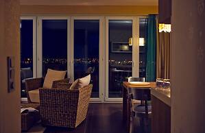 Echo Residence All Suite Hotel