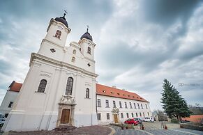 Echo Residence All Suite Hotel