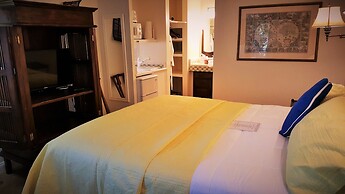 The Caribbean Court Boutique Hotel