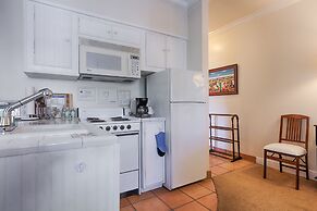 The Caribbean Court Boutique Hotel