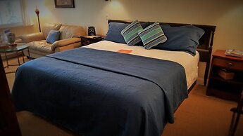 The Caribbean Court Boutique Hotel