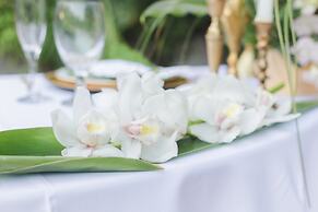 The Caribbean Court Boutique Hotel