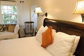 The Caribbean Court Boutique Hotel