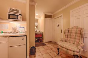 The Caribbean Court Boutique Hotel