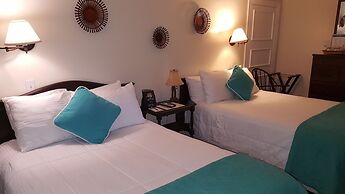 The Caribbean Court Boutique Hotel