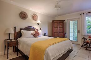 The Caribbean Court Boutique Hotel