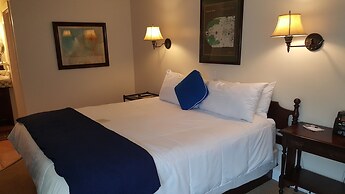 The Caribbean Court Boutique Hotel