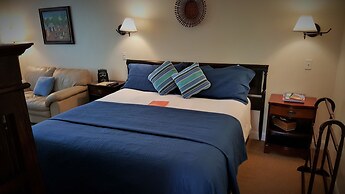 The Caribbean Court Boutique Hotel