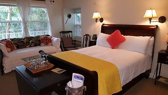 The Caribbean Court Boutique Hotel