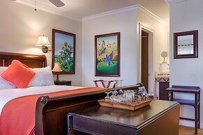 The Caribbean Court Boutique Hotel