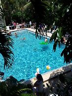 The Caribbean Court Boutique Hotel