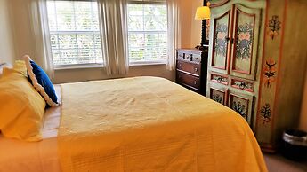 The Caribbean Court Boutique Hotel