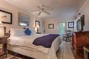 The Caribbean Court Boutique Hotel