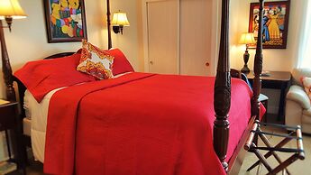 The Caribbean Court Boutique Hotel